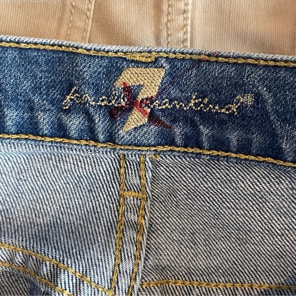 7th For All Mankind High Waist Bermuda Short In Desert Oasis Size 24 - Picture 2 of 5